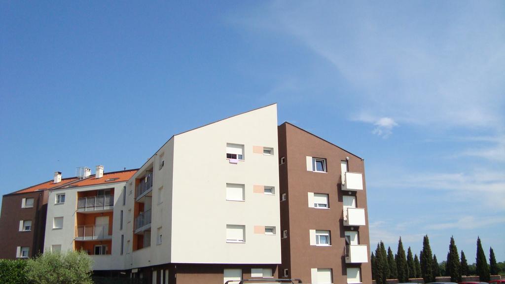Apartment Lela Ουμάγκ Εξωτερικό φωτογραφία